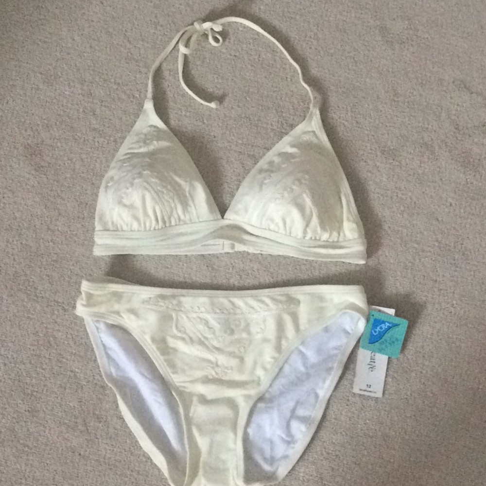 Cream bikini